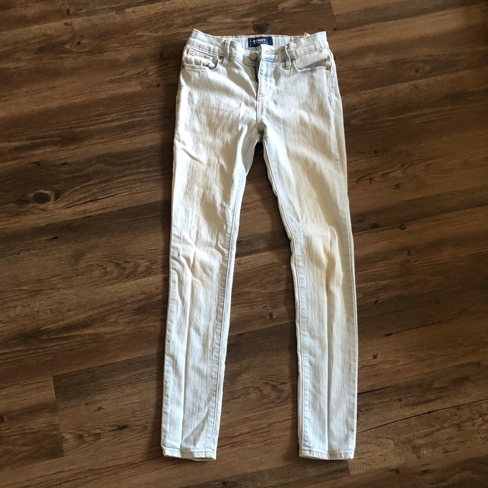 Light blue old navy size 12 slim girl jeans.